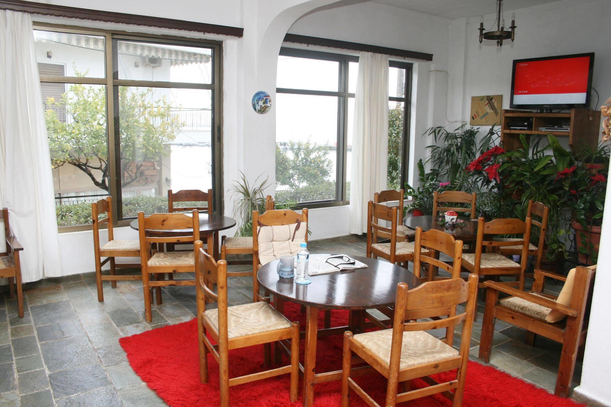 Aparthotel Iliahtides Амаринтос Экстерьер фото